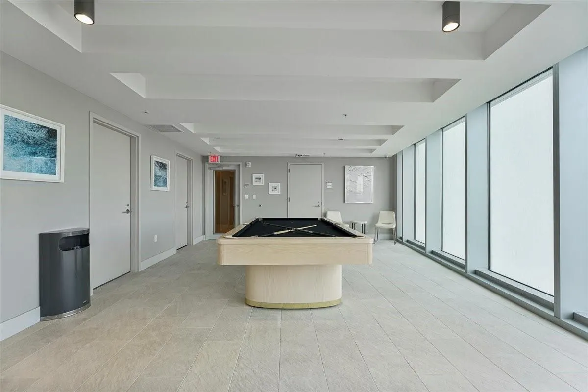 1180 N Federal Hwy, #1606