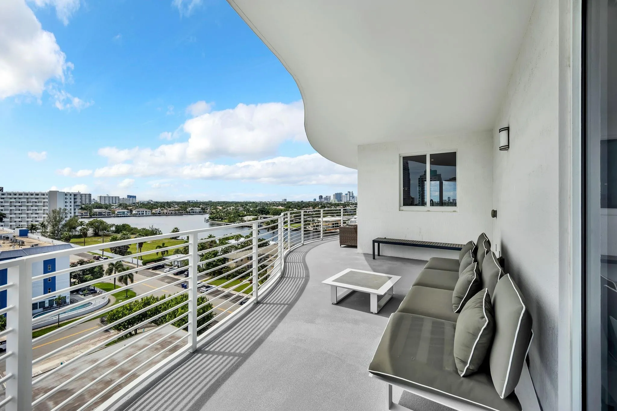 612 Bayshore Dr, #802