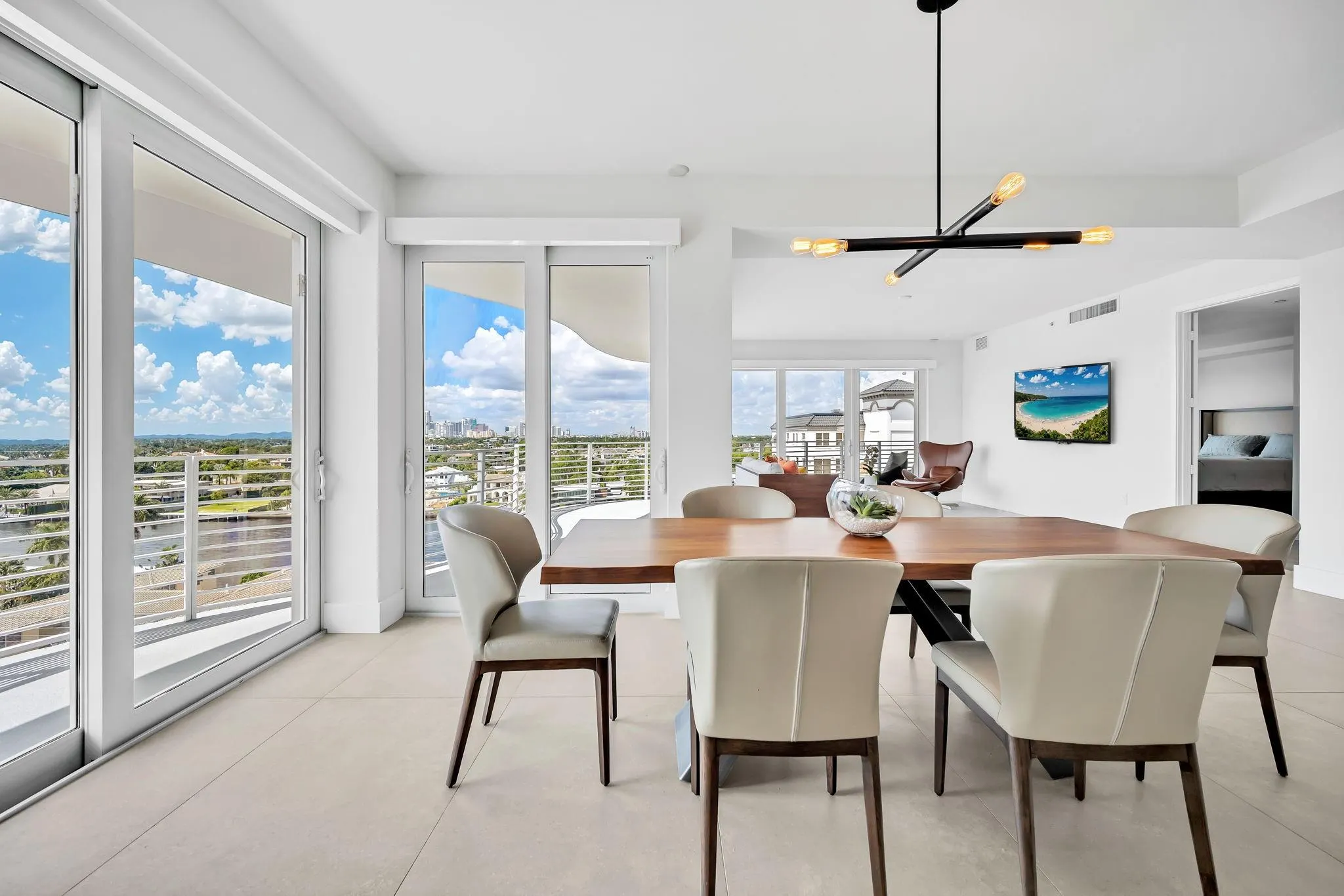 612 Bayshore Dr, #802