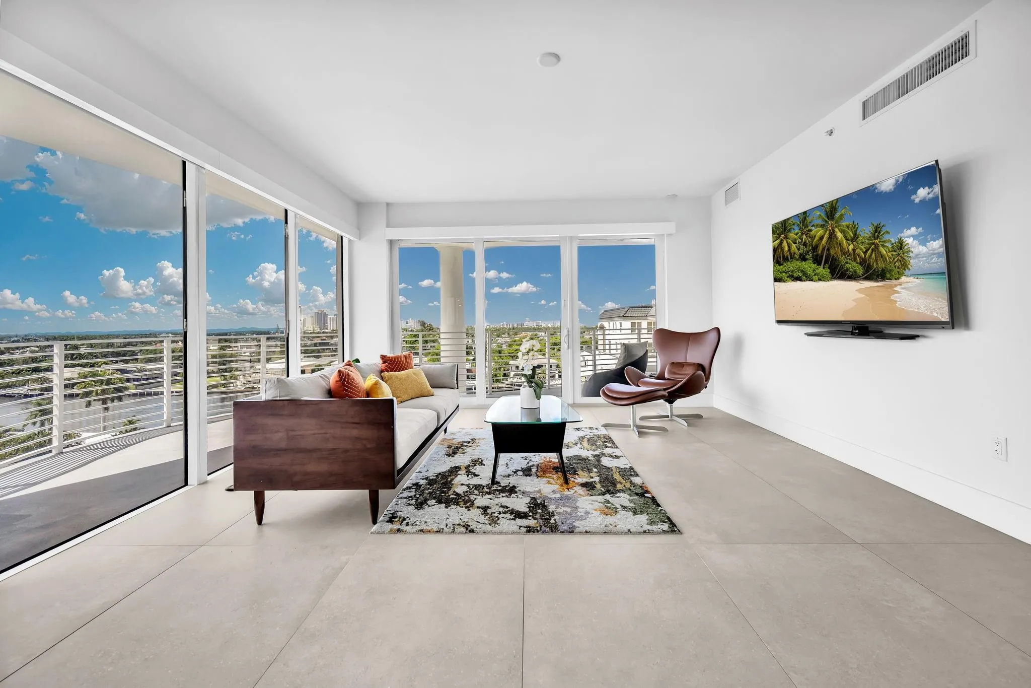 612 Bayshore Dr, #802