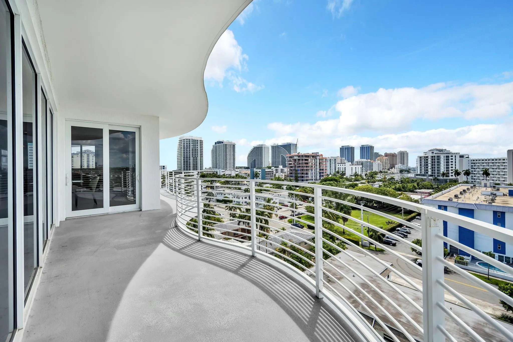 612 Bayshore Dr, #802