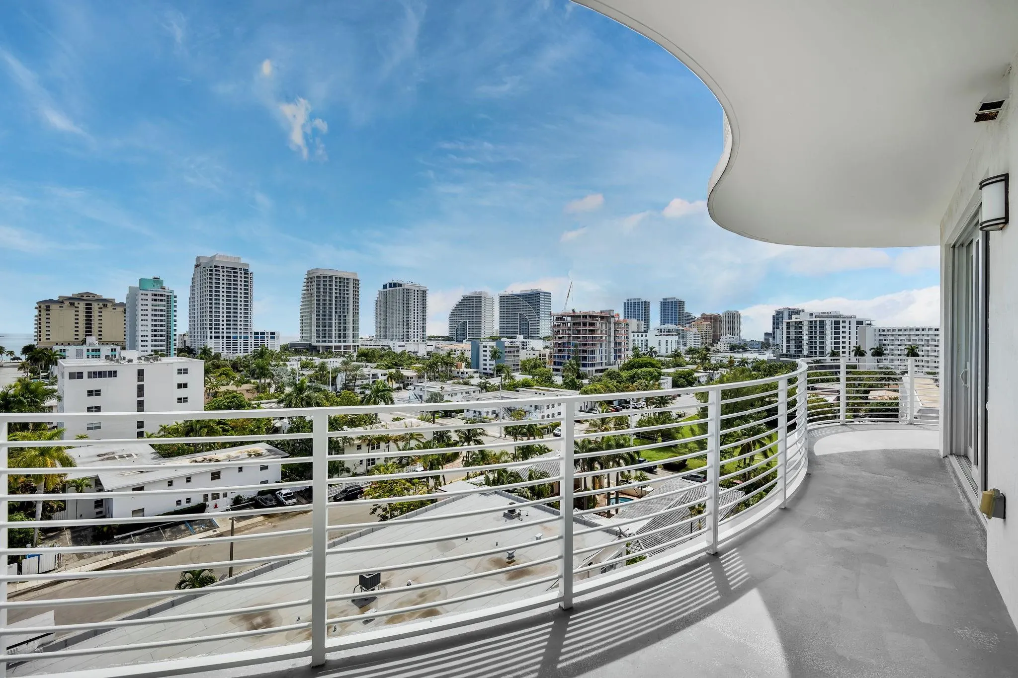 612 Bayshore Dr, #802