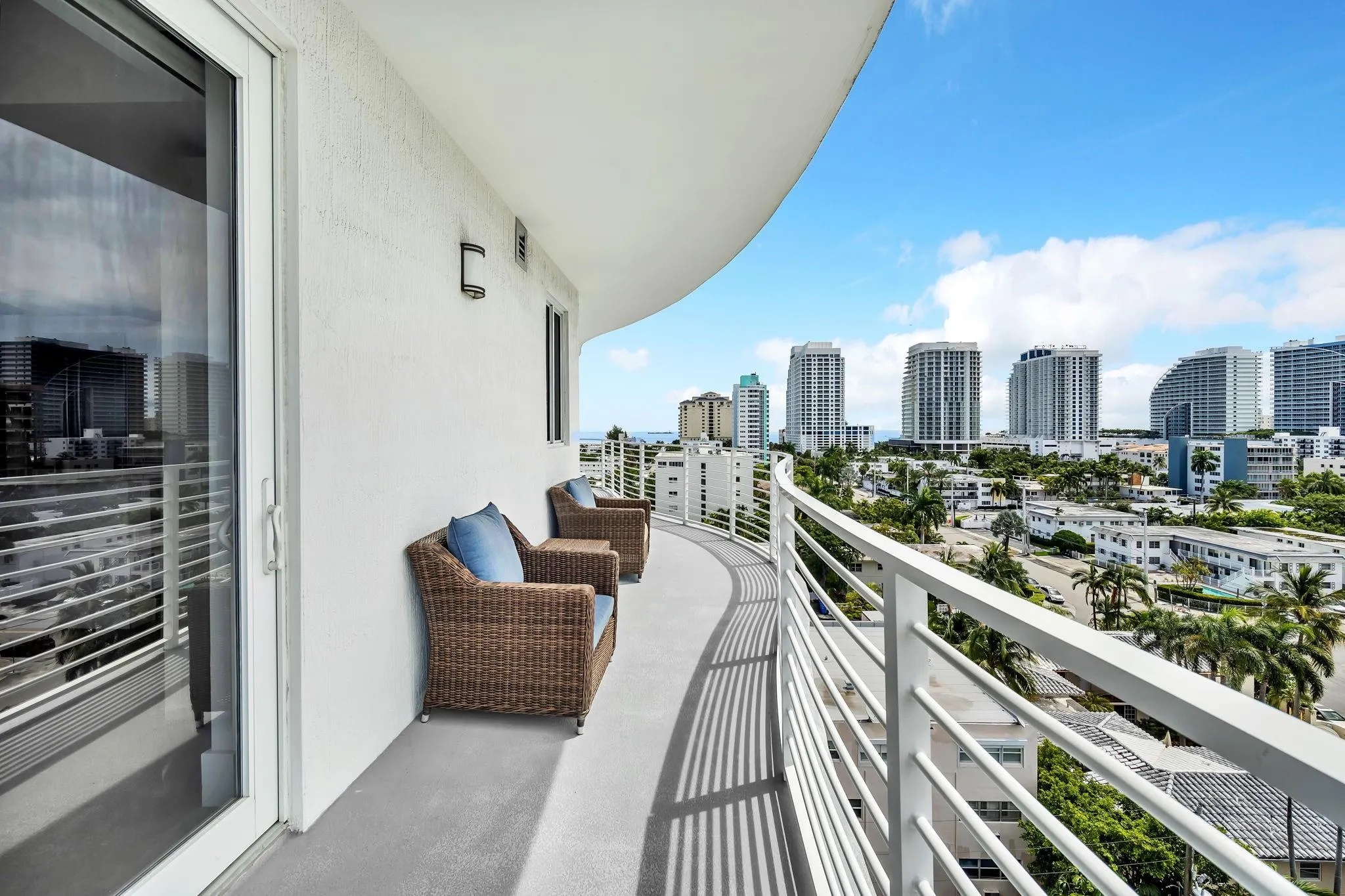 612 Bayshore Dr, #802