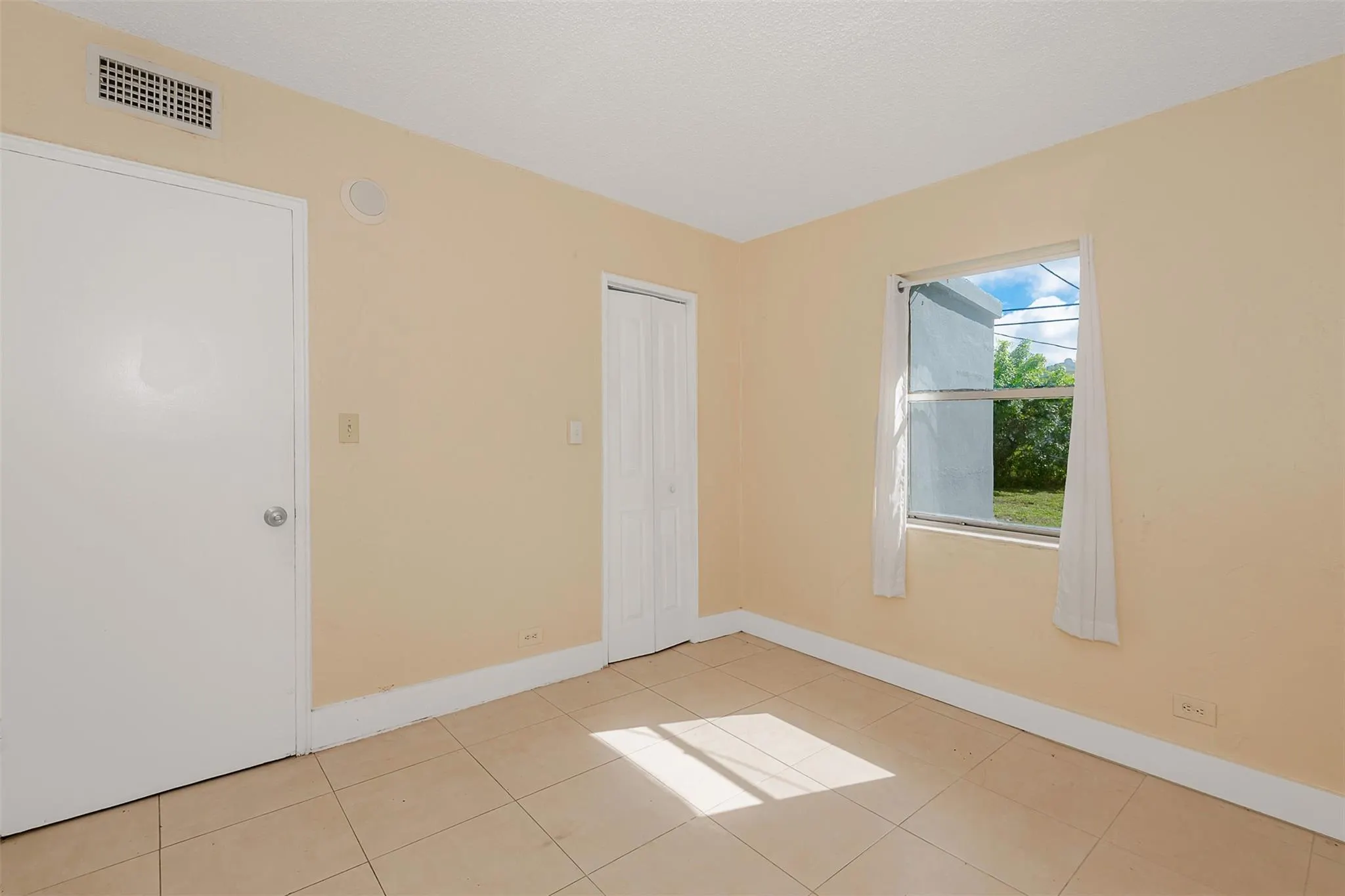 416 NW 19th Ave