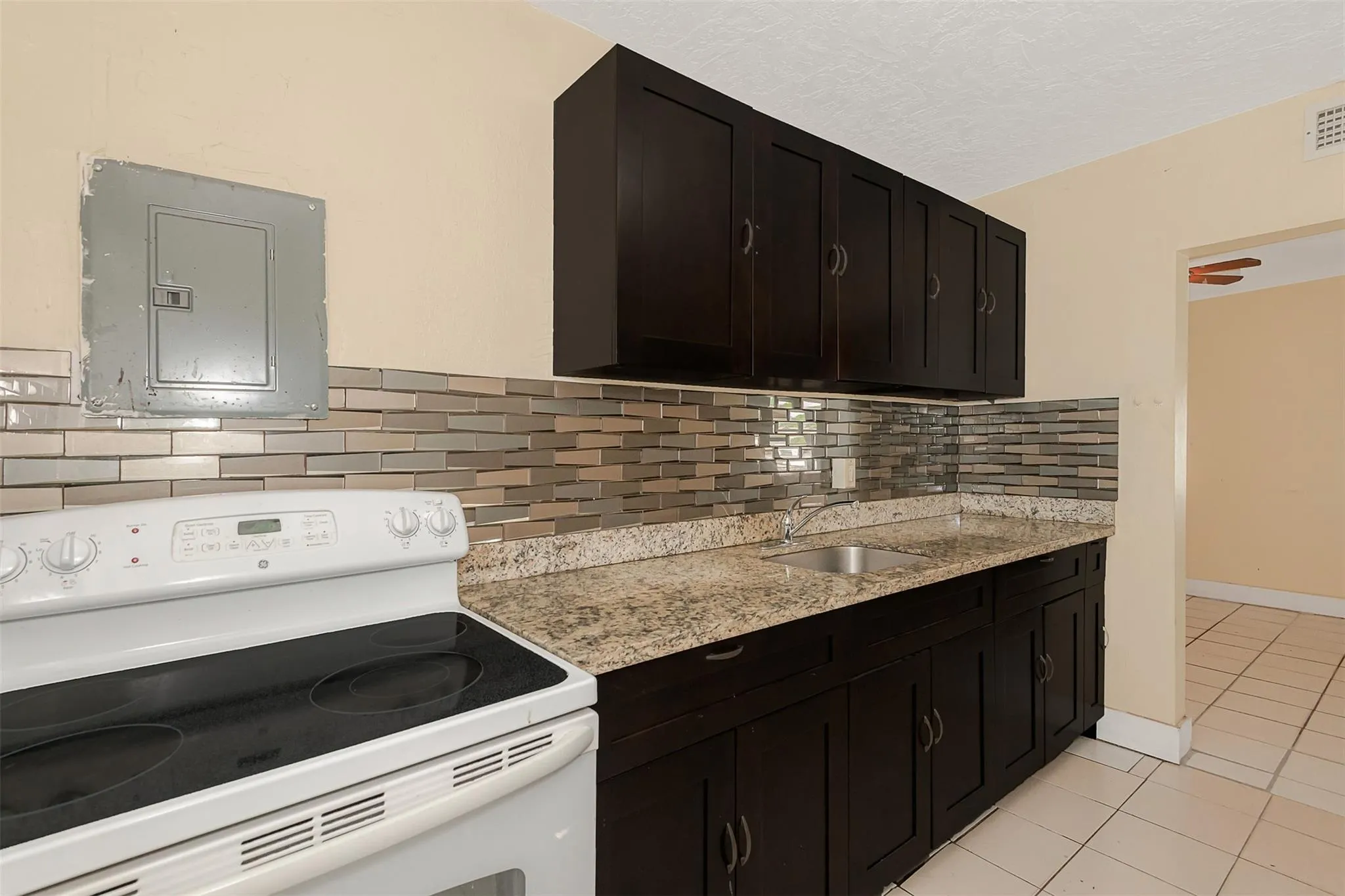 416 NW 19th Ave