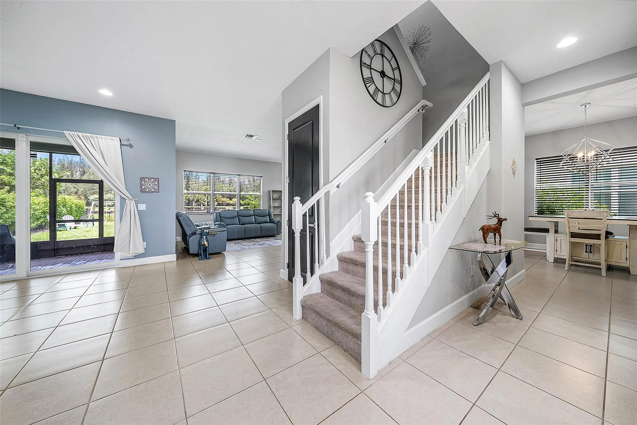 15406 Goldfinch Cir