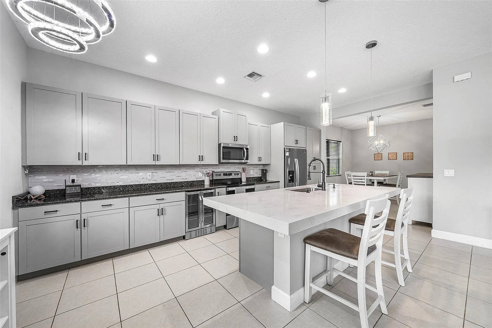 15406 Goldfinch Cir