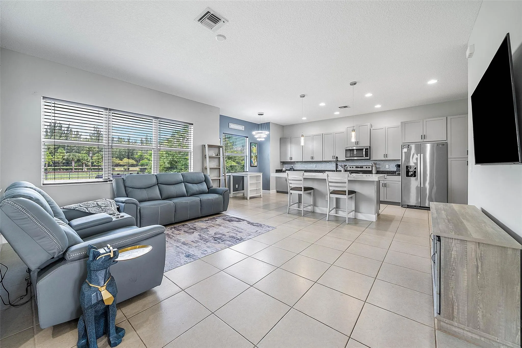 15406 Goldfinch Cir