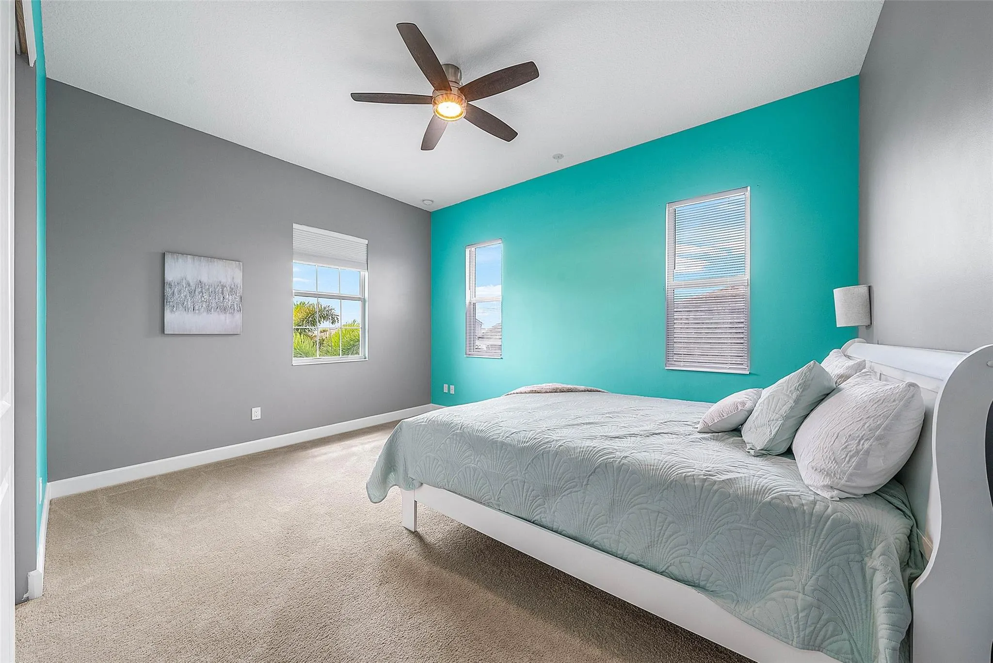 15406 Goldfinch Cir