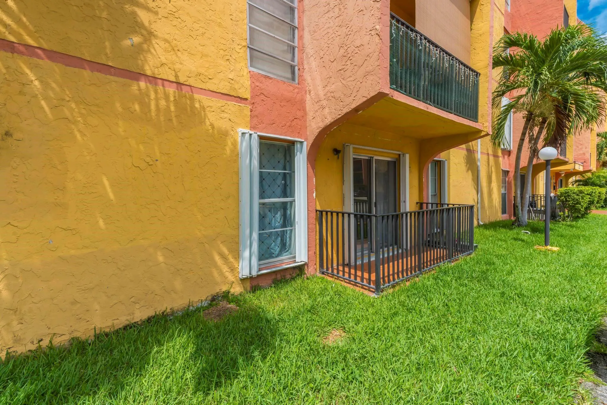 4805 NW 7th St, #105-15
