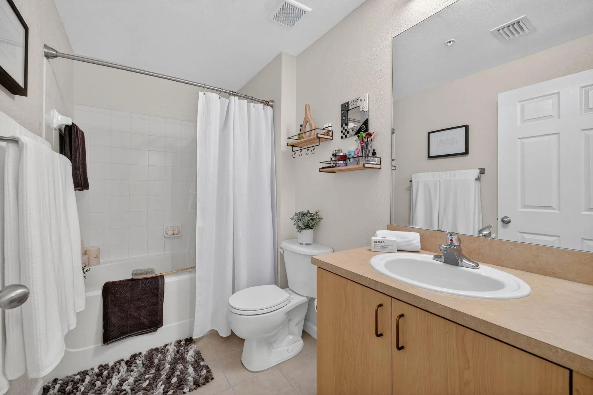 533 NE 3rd Ave, #531