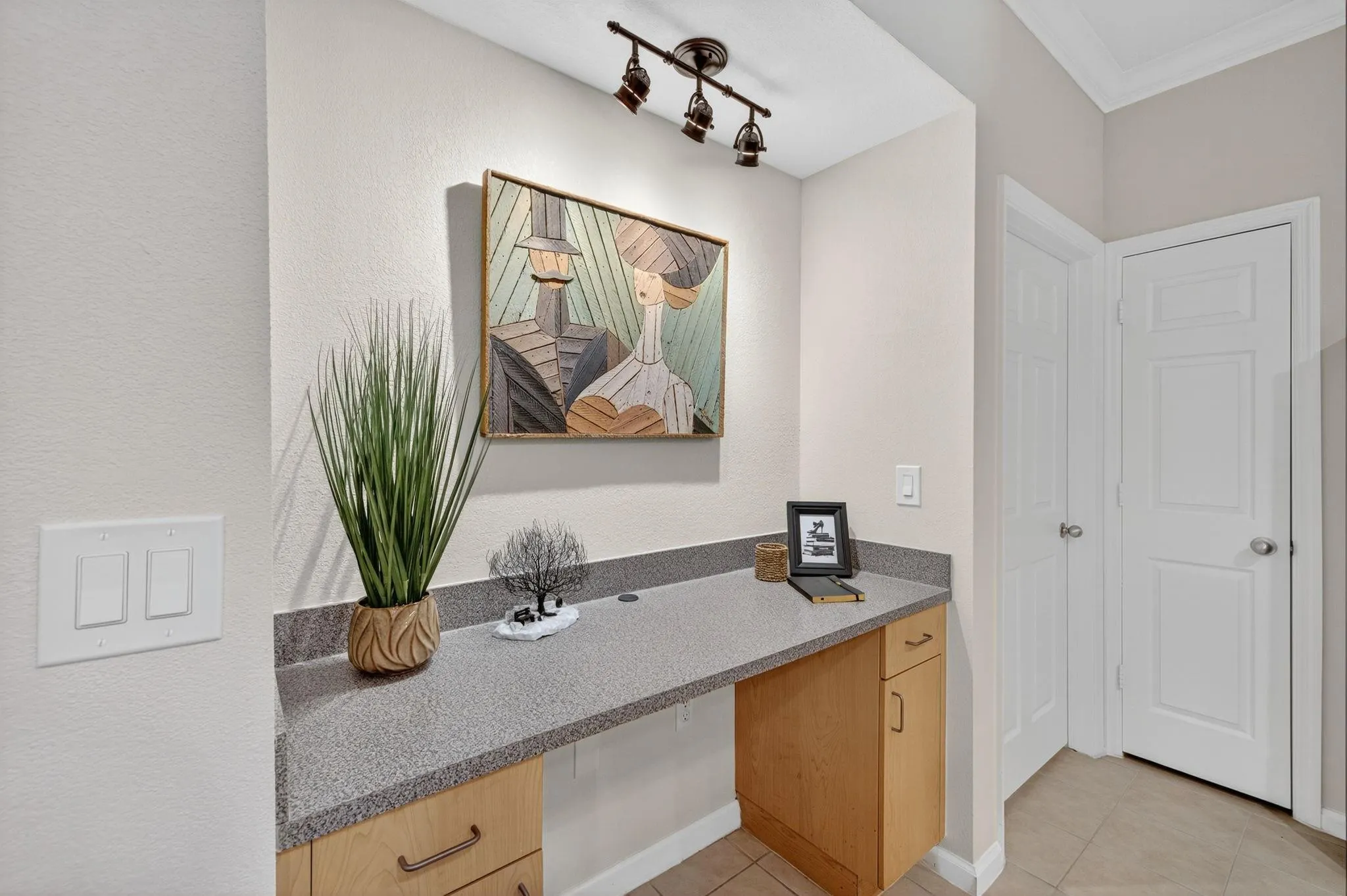 533 NE 3rd Ave, #531