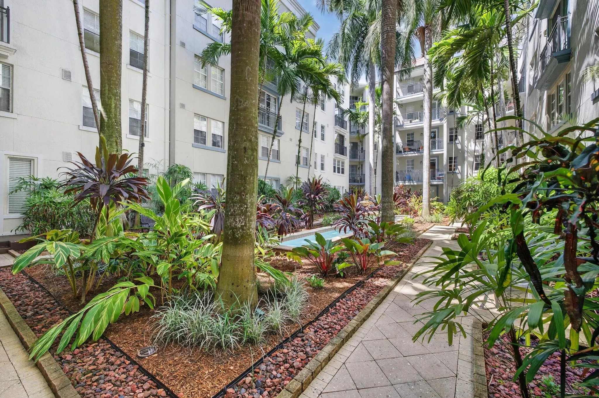 533 NE 3rd Ave, #531