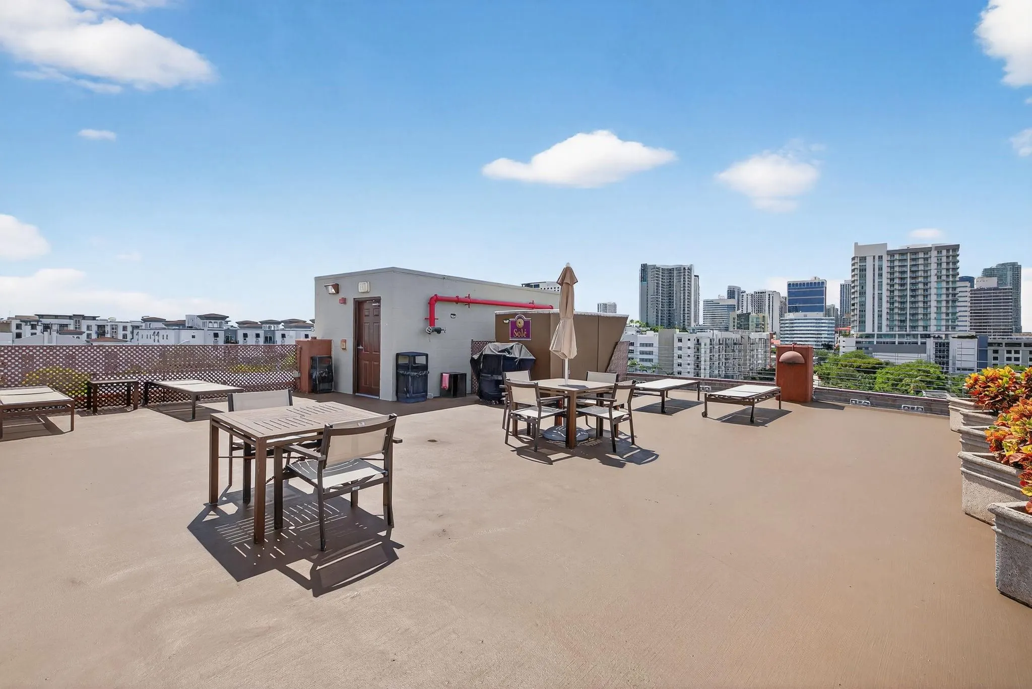 533 NE 3rd Ave, #531