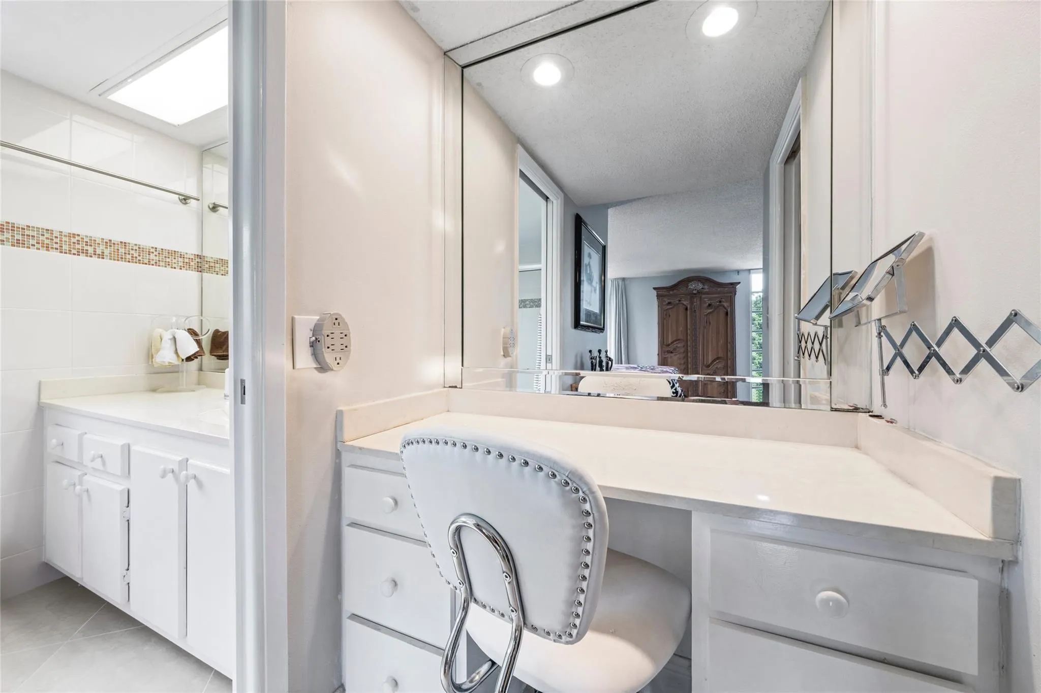 3960 Oaks Clubhouse Dr, #312