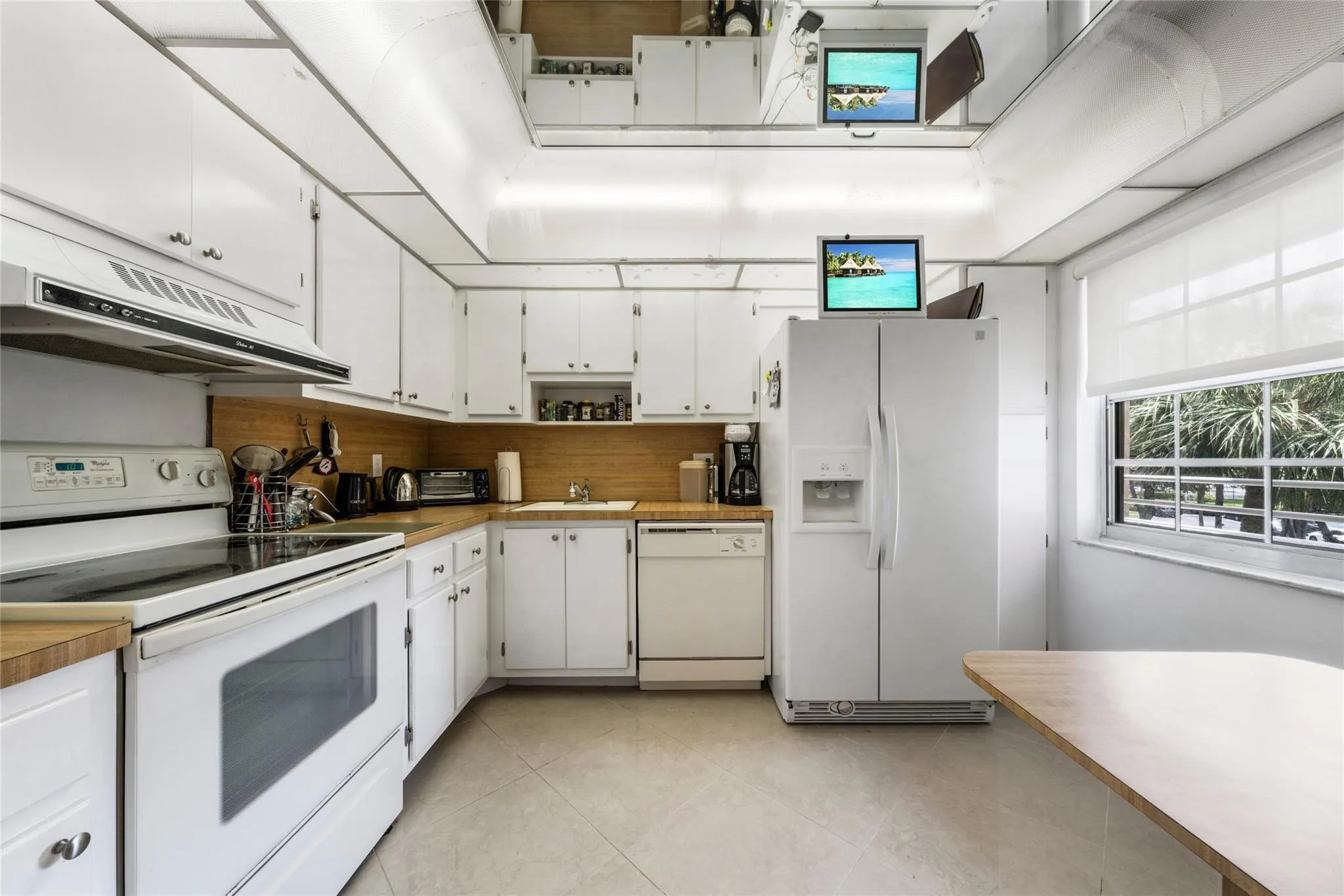 3960 Oaks Clubhouse Dr, #312