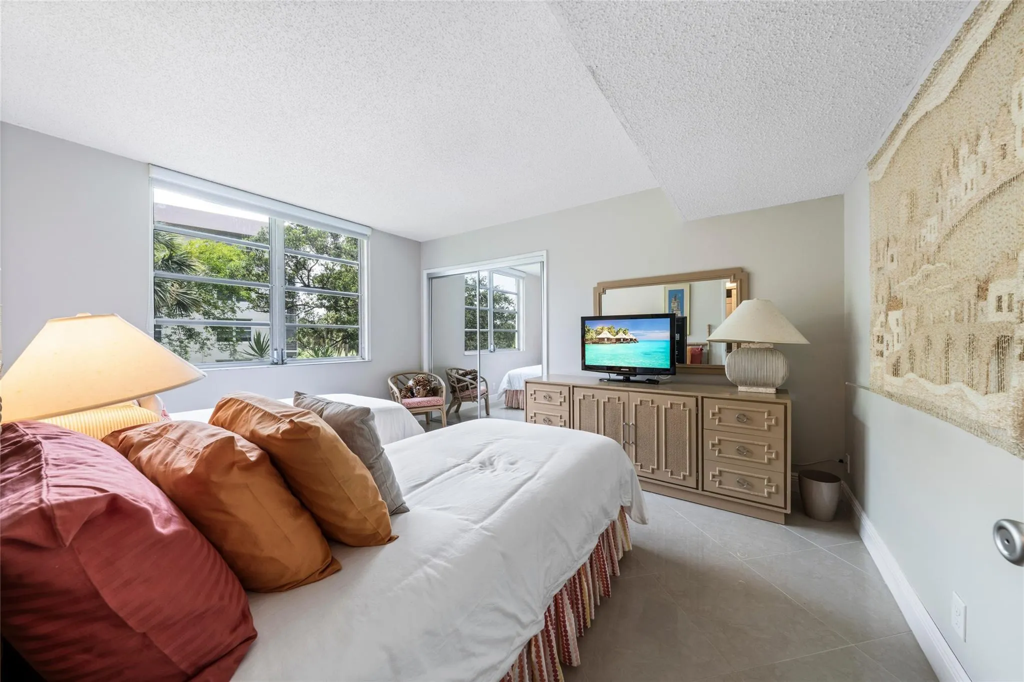 3960 Oaks Clubhouse Dr, #312