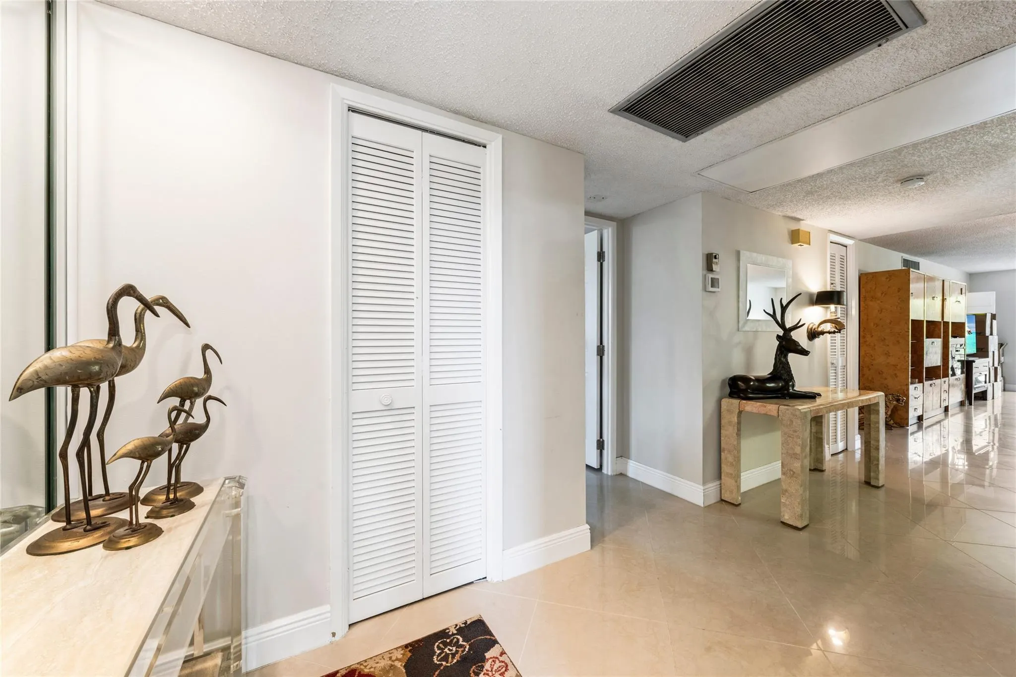 3960 Oaks Clubhouse Dr, #312