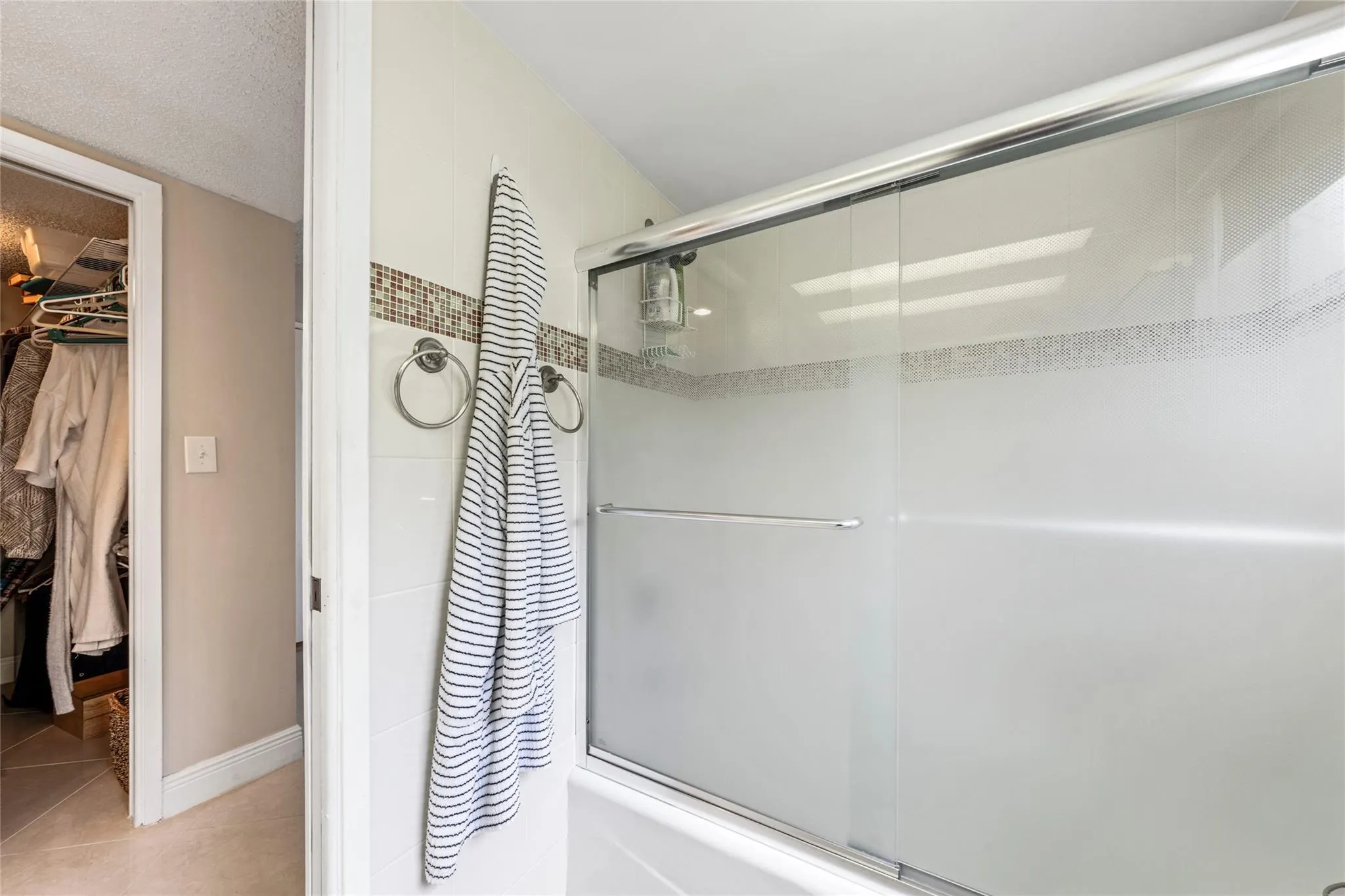 3960 Oaks Clubhouse Dr, #312