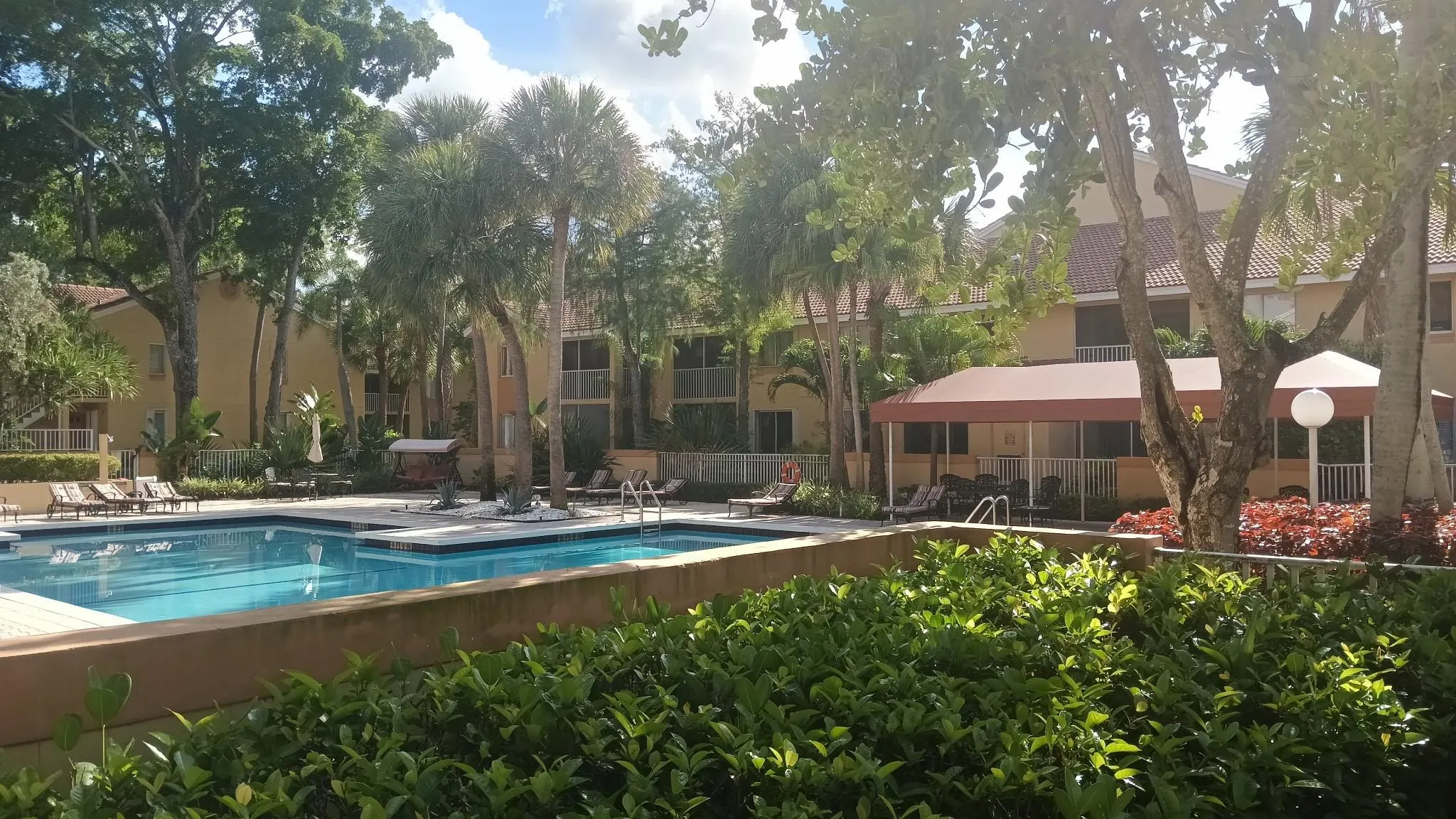 922 Coral Club Dr, #922