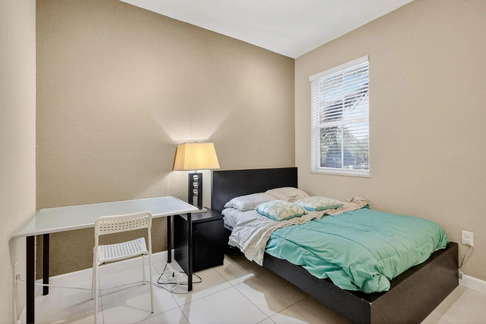 10012 NW 7th Street, #213