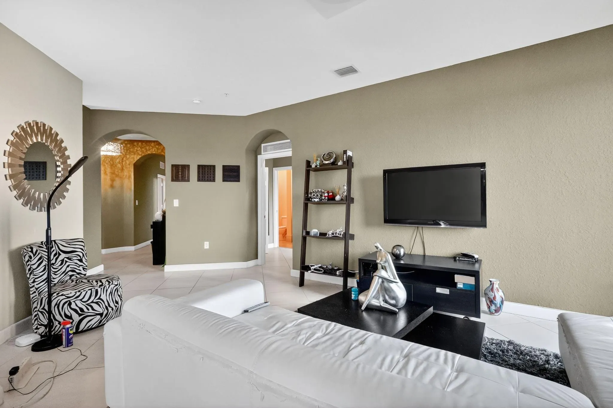 10012 NW 7th Street, #213
