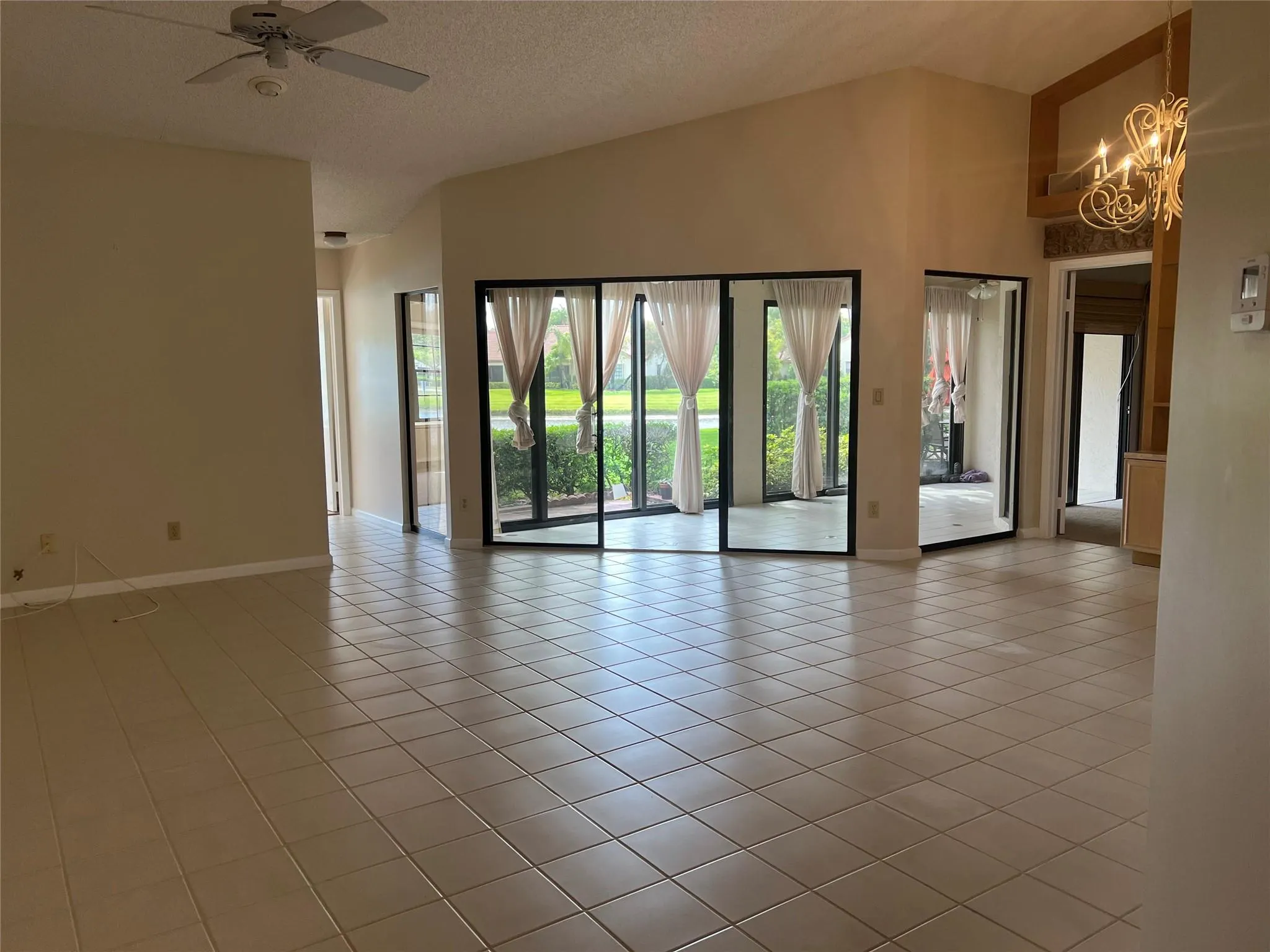 5919 W Parkwalk Cir W