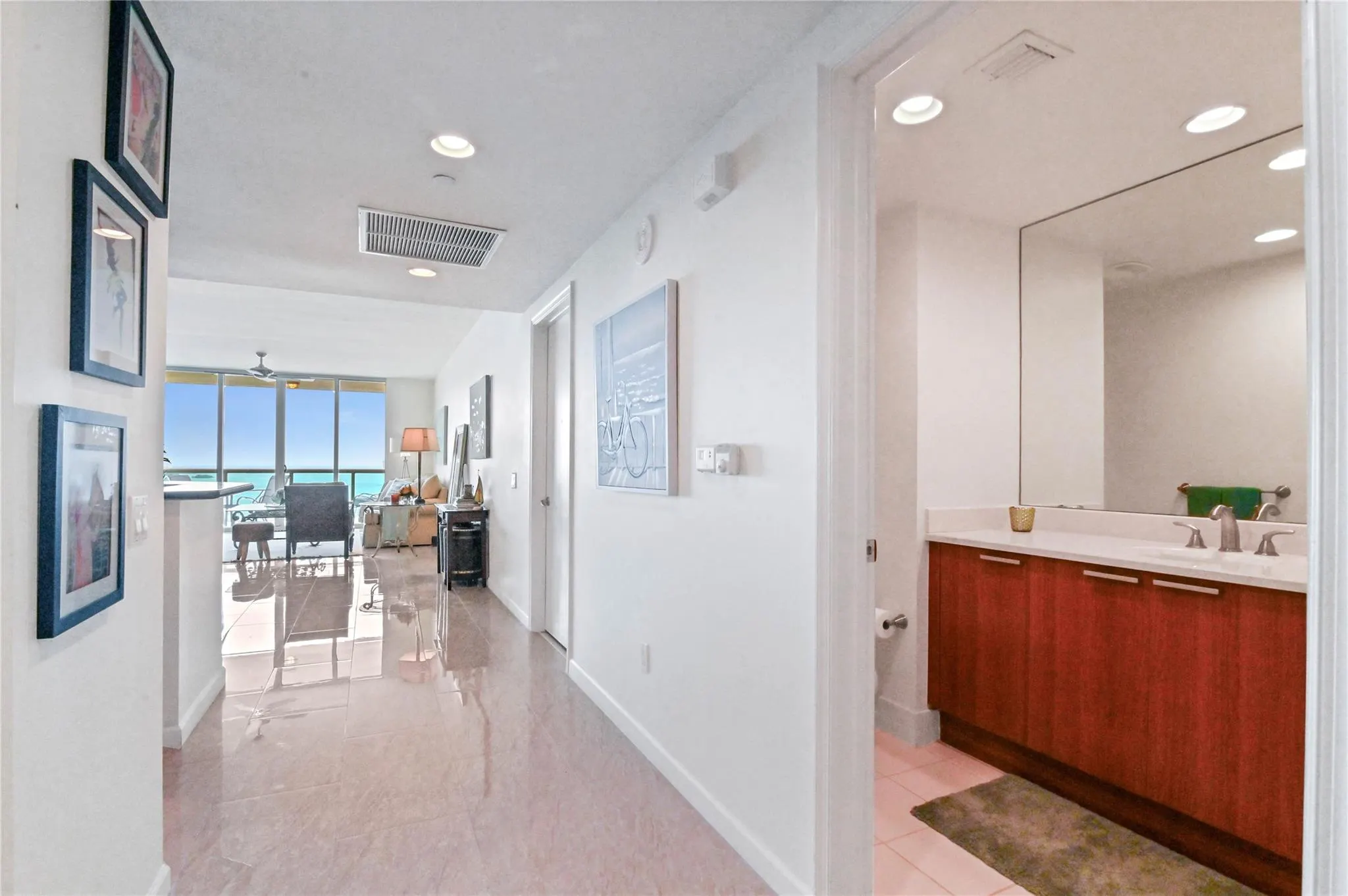 2650 Lake Shore Dr, #1704