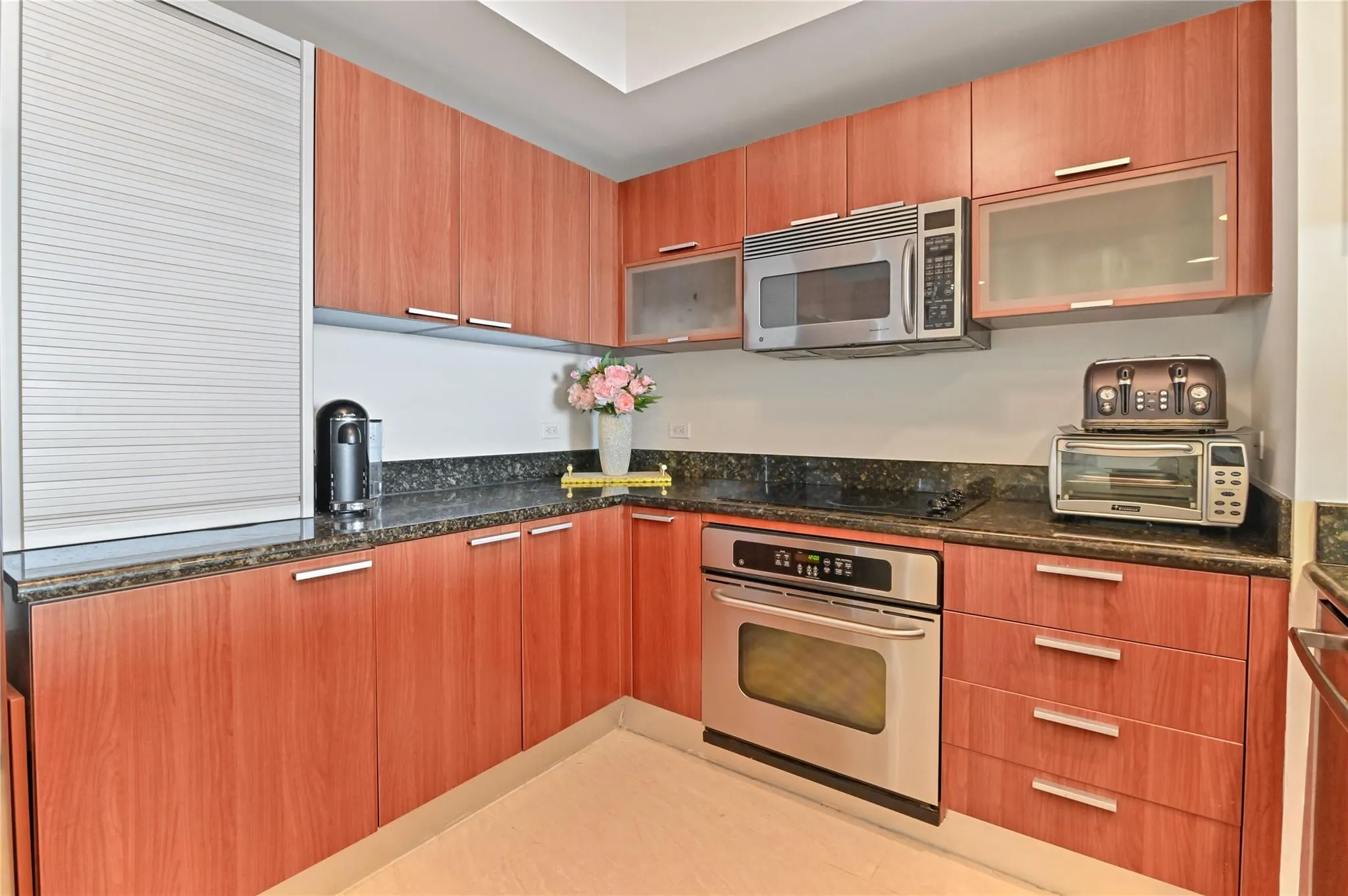 2650 Lake Shore Dr, #1704