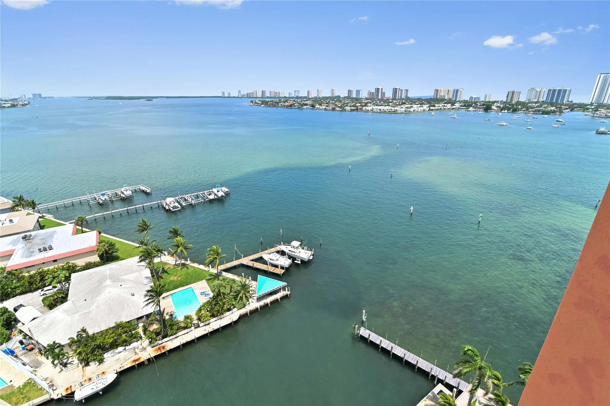 2650 Lake Shore Dr, #1704