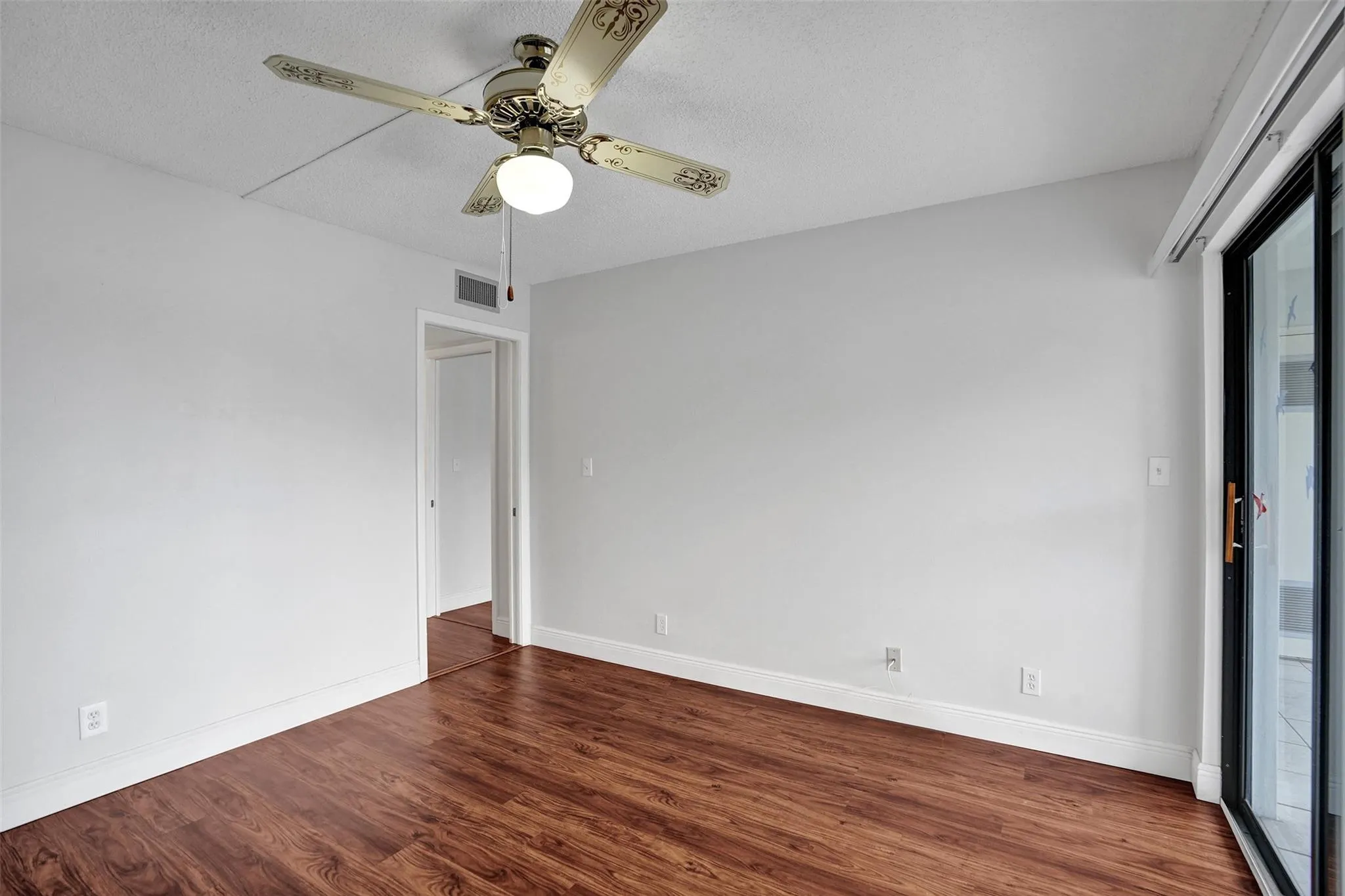 7432 Ashmont Circle, #208