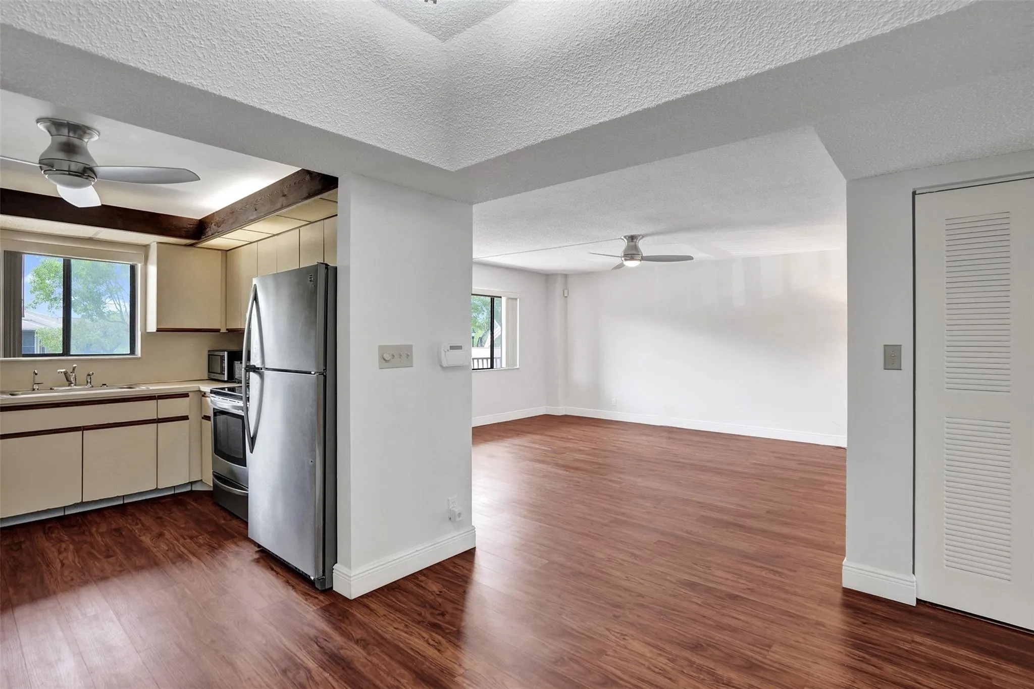 7432 Ashmont Circle, #208