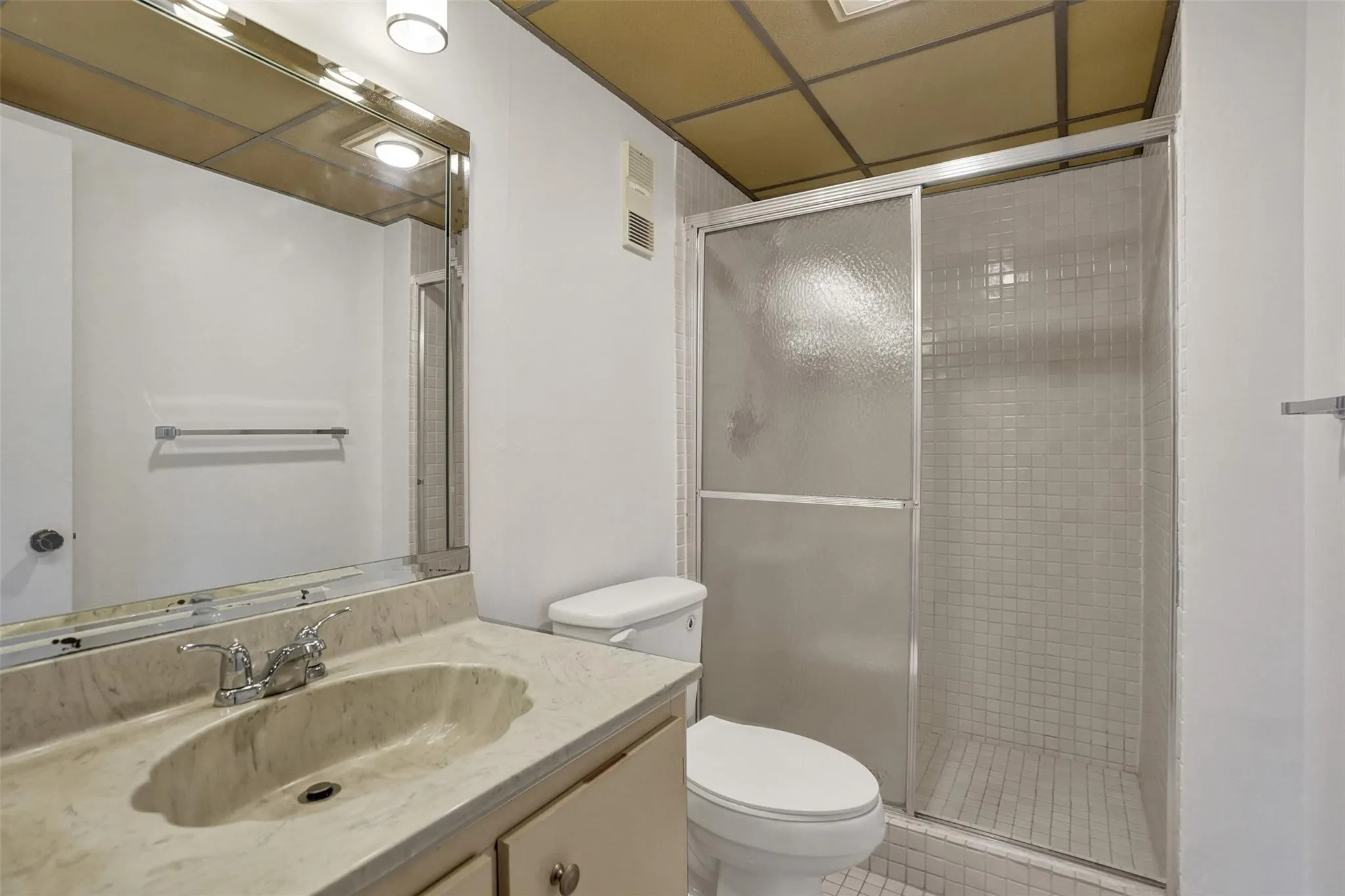 7432 Ashmont Circle, #208