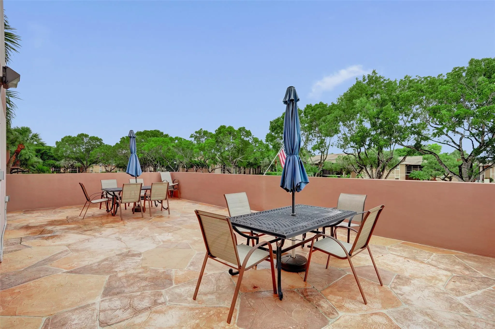 7432 Ashmont Circle, #208