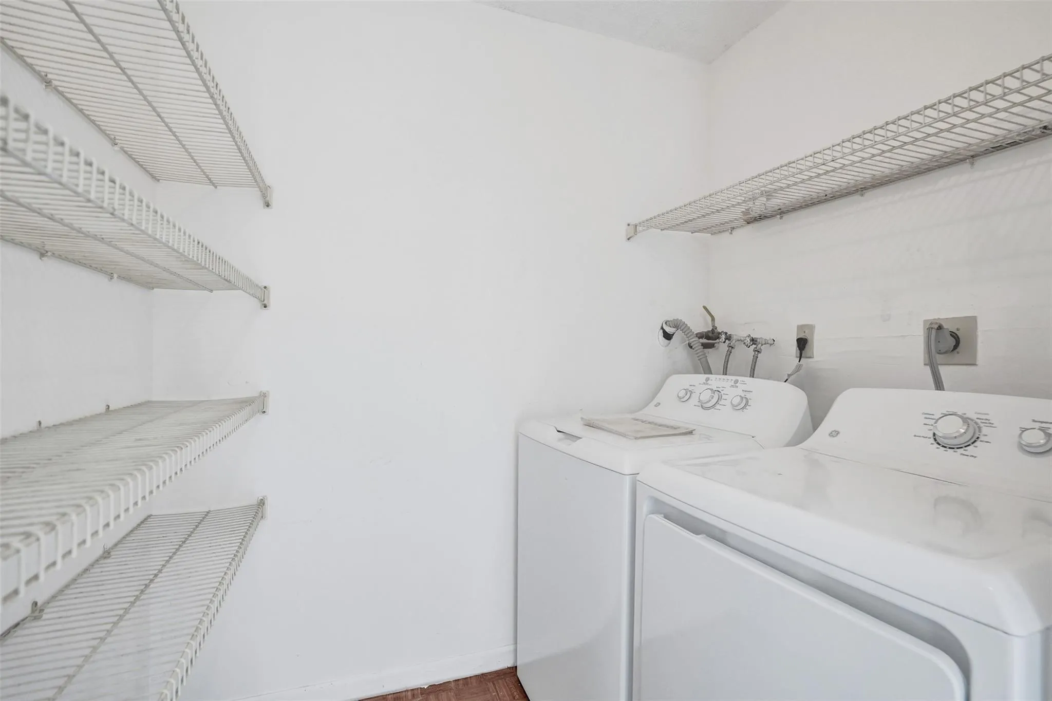 7432 Ashmont Circle, #208