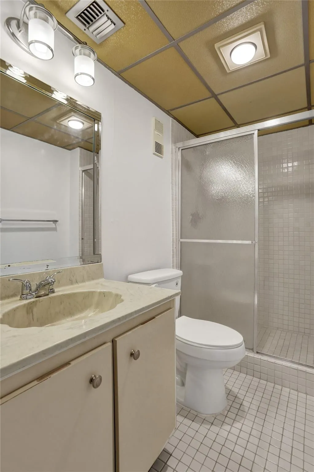 7432 Ashmont Circle, #208