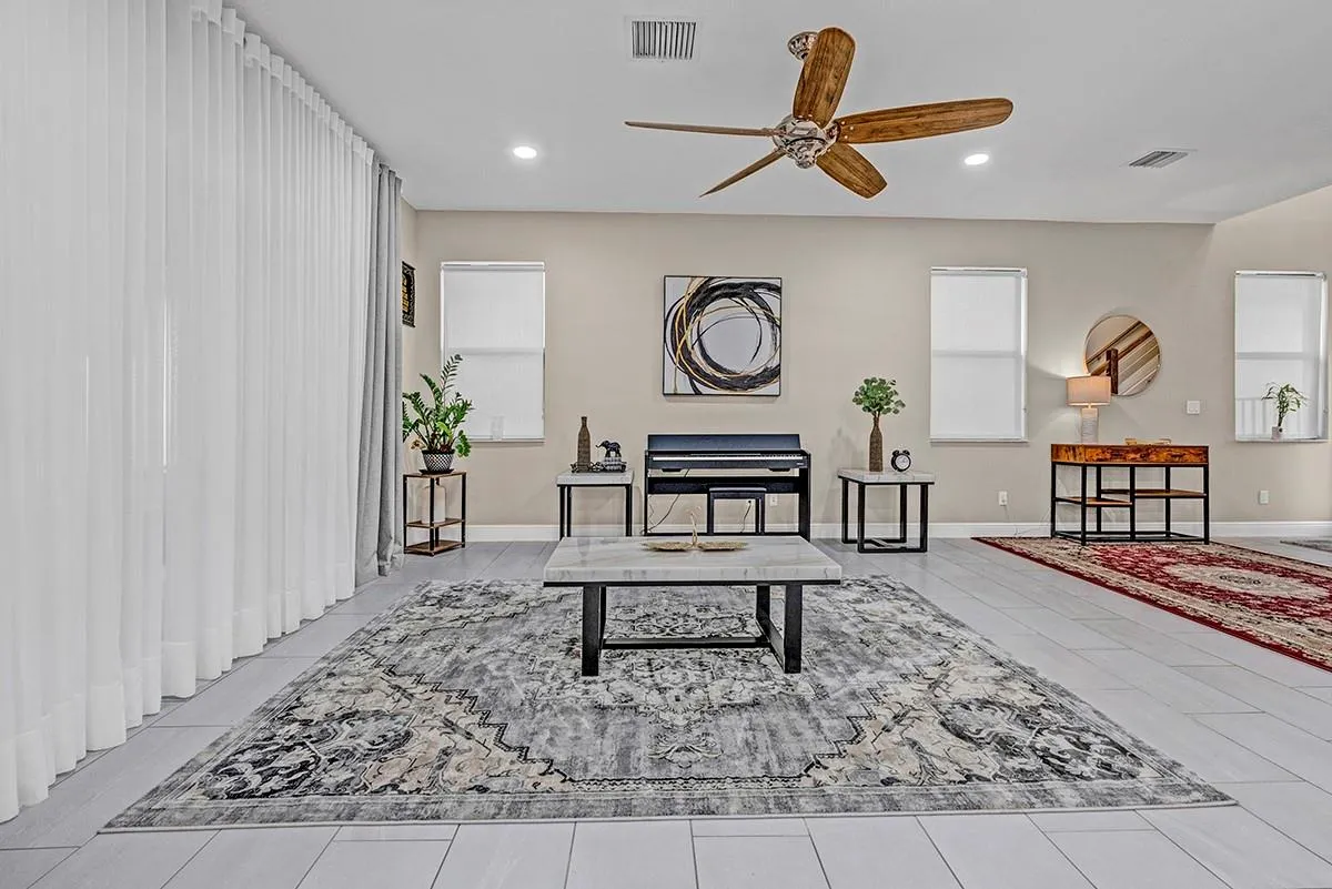6091 Yerba Buena Ct