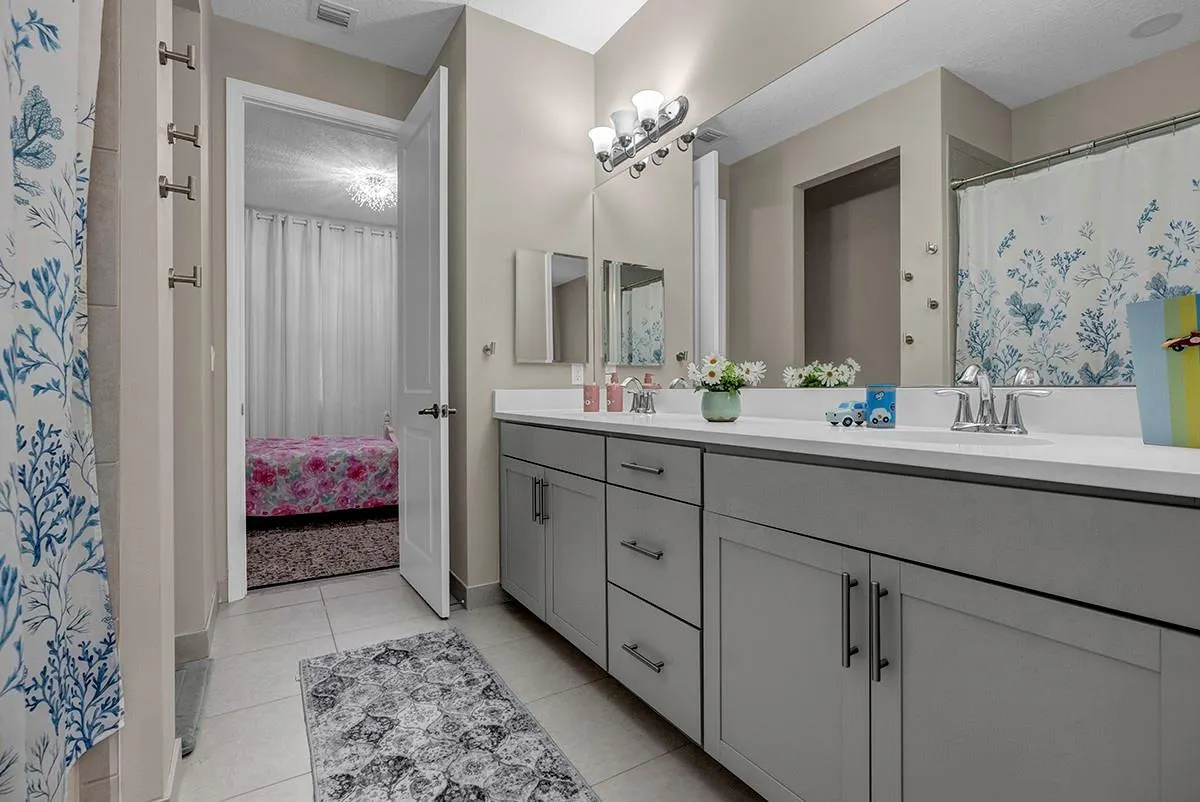 6091 Yerba Buena Ct