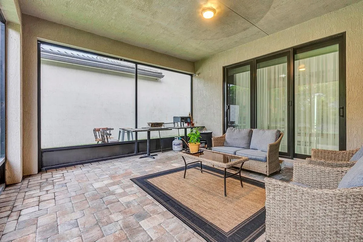 6091 Yerba Buena Ct