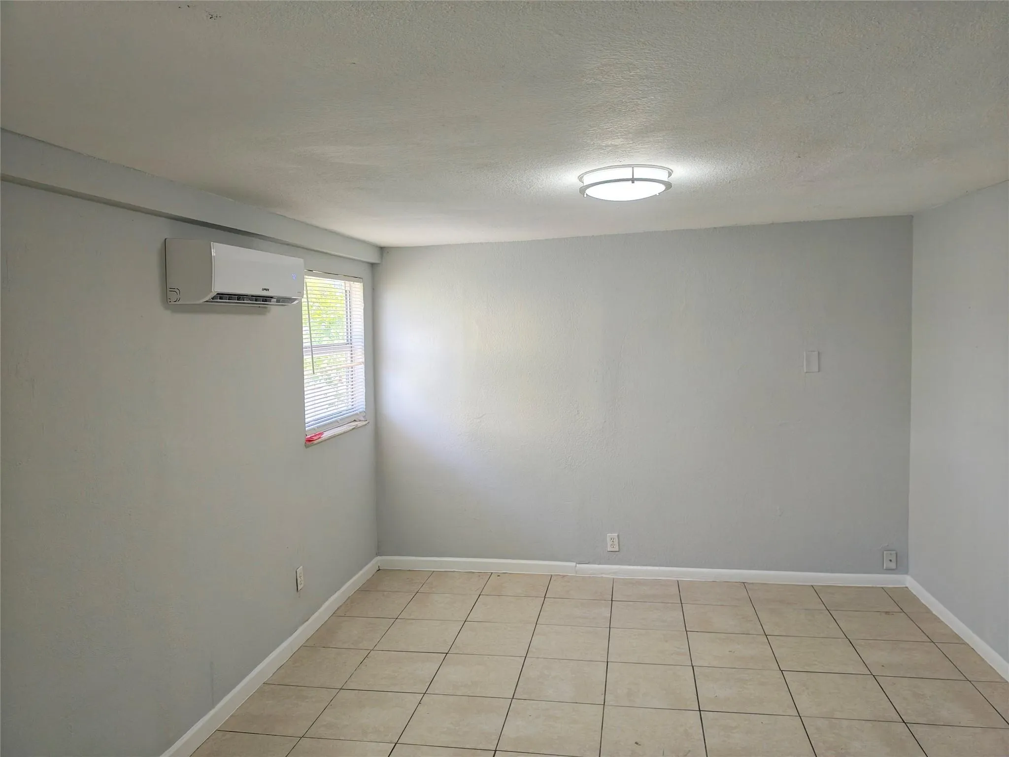 407 NW 13th Ave