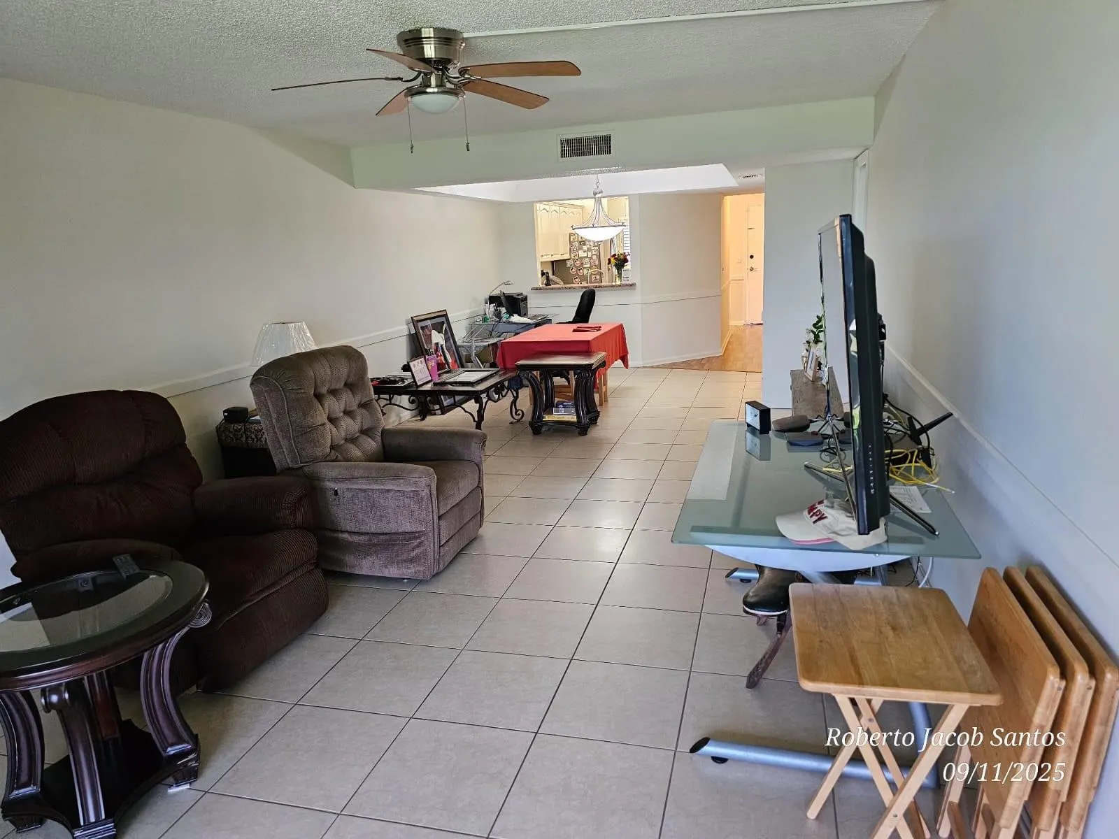 23305 Barwood Ln, #207