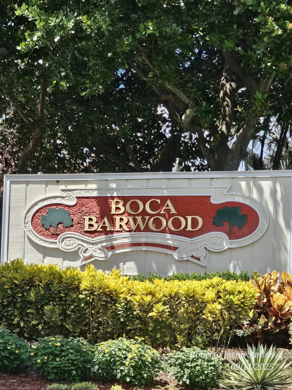 23305 Barwood Ln, #207