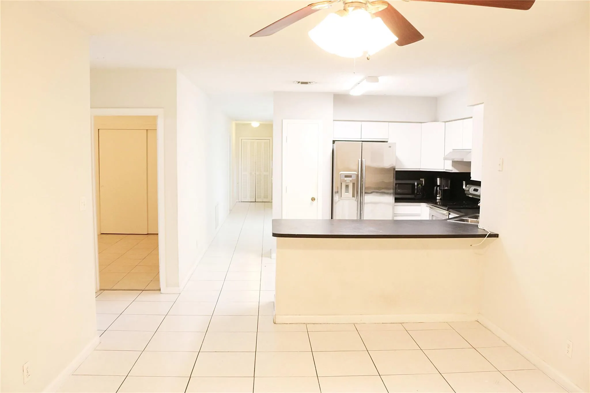11200 NW 39th St