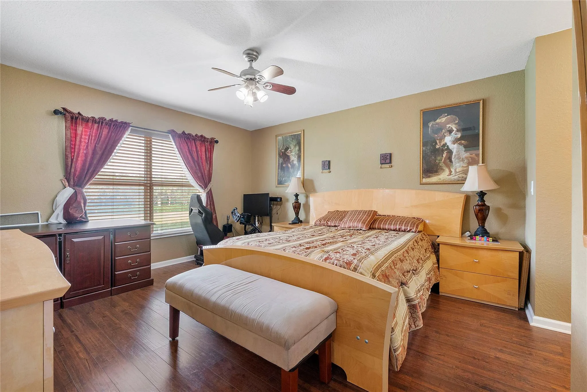 10833 Bitternut Hickory Ln