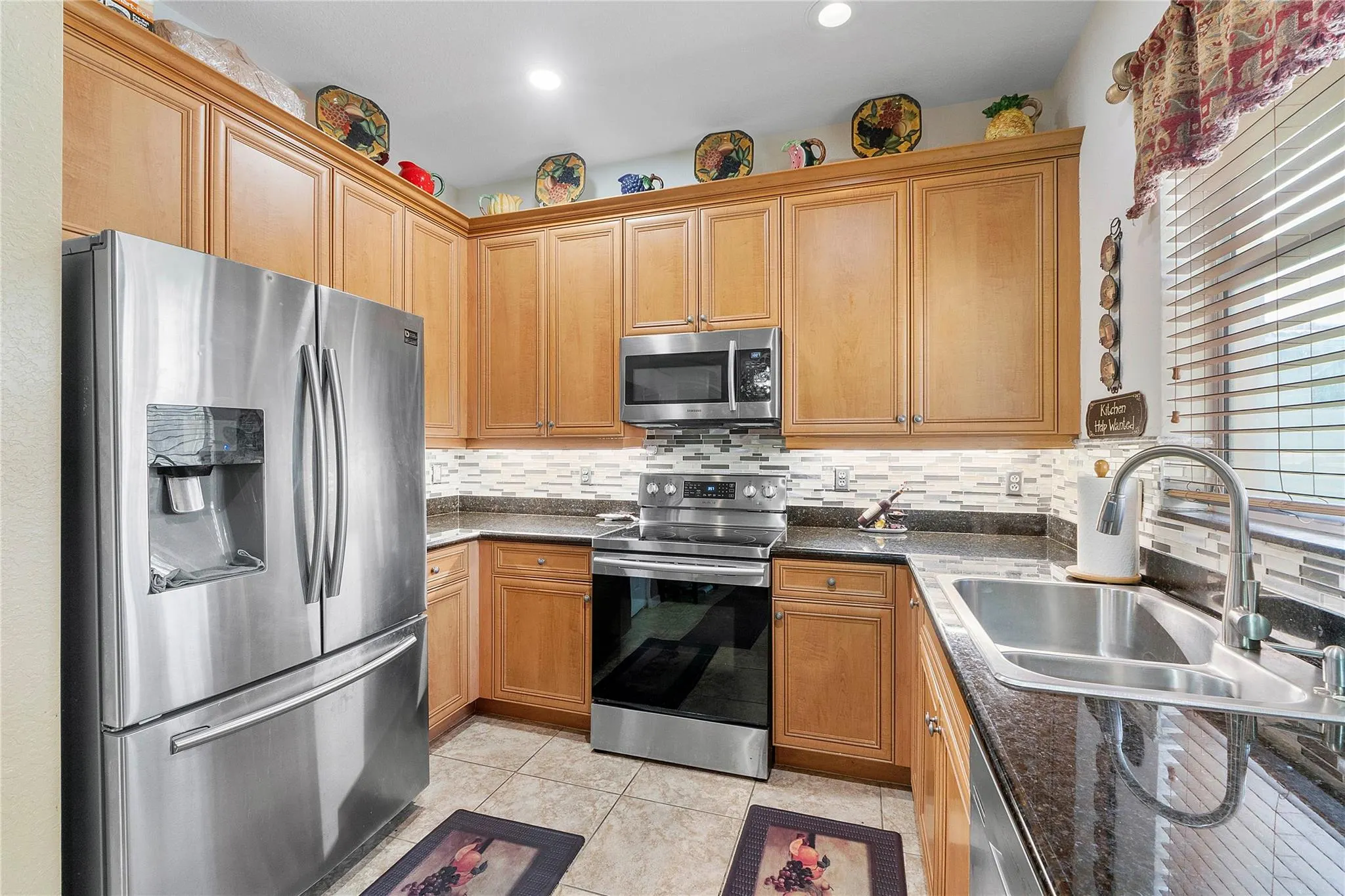 10833 Bitternut Hickory Ln