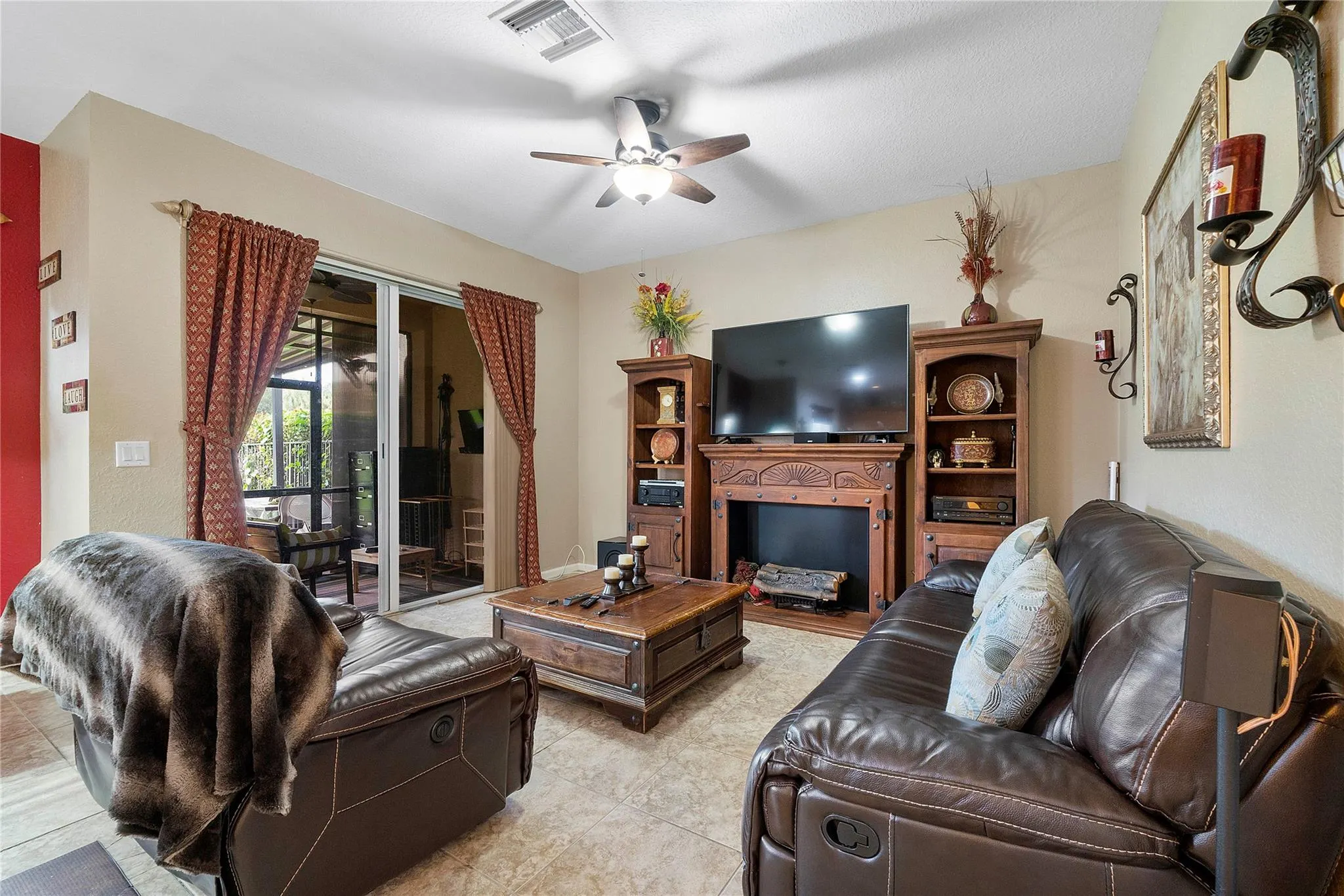 10833 Bitternut Hickory Ln