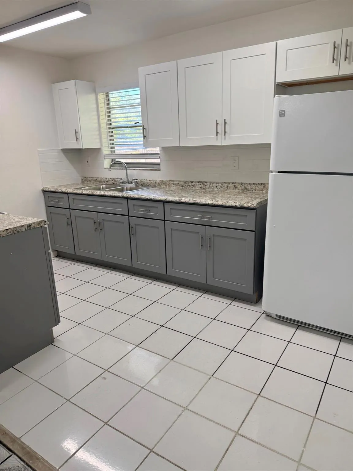 3574 Saranac Ave, #3574