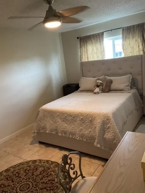 3300 NE 10th Ter, #61