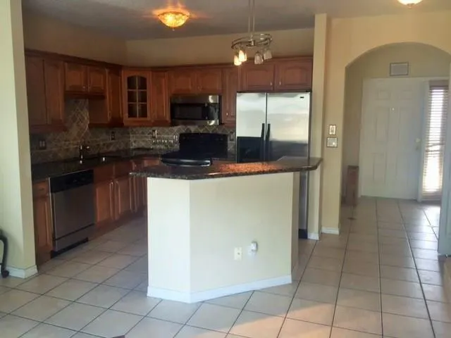 2895 SW 128th Ave
