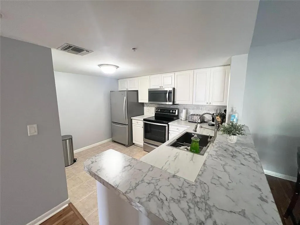 520 SE 5th Ave, #1502